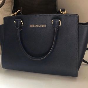 Michael Kors Navy handbag